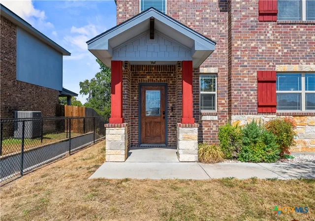 Photo 4 of Single family home for sale at 1514 Indian Camp Trl, Copperas Cove, TX 76522 | MLS# 625883 | Listing updated on 2026-09-29