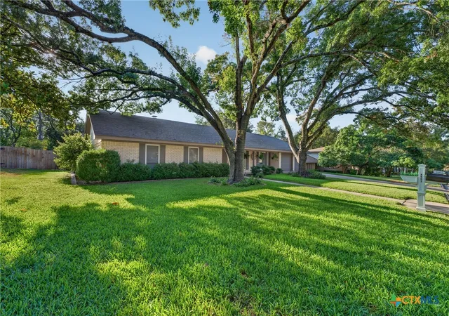 Photo 3 of Single family home for sale at 4601 Chestnut Dr, Temple, TX 76502 | MLS# 626024 | Listing updated on 2026-09-25