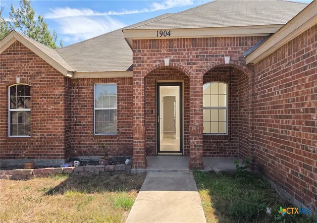Photo 1 of Single family home for sale at 1904 Prestige Loop, Killeen, TX 76549 | MLS# 625962 | Listing updated on 2026-09-26