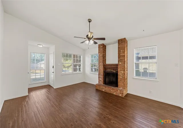 Photo 4 of Single family home for sale at 2718 Alamo Trl, Temple, TX 76502 | MLS# 626075 | Listing updated on 2026-09-25