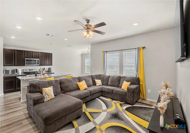 Photo 2 of Single family home for sale at 2354 Aylesbury Dr, Copperas Cove, TX 76522 | MLS# 626015 | Listing updated on 2026-09-25