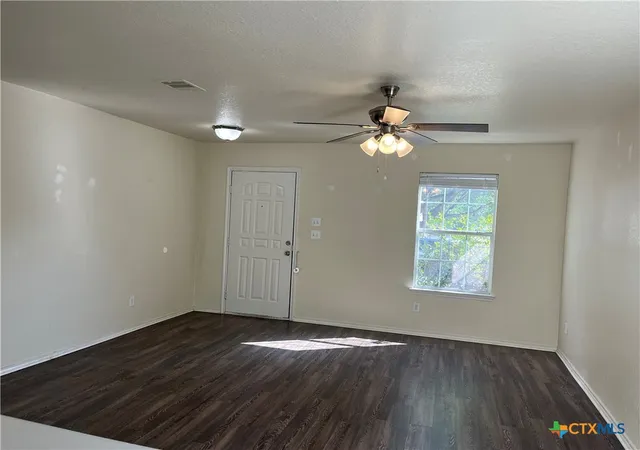 Photo 2 of Single family home for sale at 654 San Augustine Blvd, New Braunfels, TX 78132 | MLS# 626104 | Listing updated on 2026-10-07