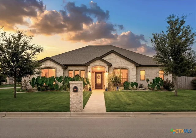 Photo 1 of Single family home for sale at 5266 Barzona Dr, Belton, TX 76513 | MLS# 625415 | Listing updated on 2026-10-08