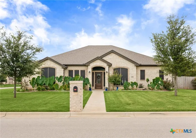 Photo 3 of Single family home for sale at 5266 Barzona Dr, Belton, TX 76513 | MLS# 625415 | Listing updated on 2026-10-08