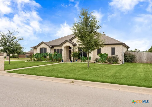 Photo 3 of Single family home for sale at 5266 Barzona Dr, Belton, TX 76513 | MLS# 625415 | Listing updated on 2026-10-08