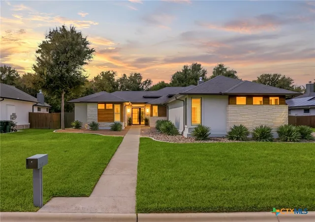 Photo 1 of Single family home for sale at 3507 Lions Ridge Dr, Temple, TX 76502 | MLS# 626298 | Listing updated on 2026-10-07