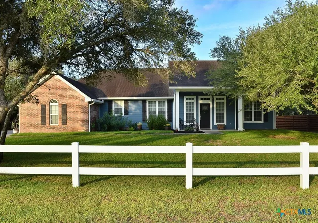 Photo 1 of Single family home for sale at 91 Pura Vida Rd, Inez, TX 77968 | MLS# 626253 | Listing updated on 2026-09-26