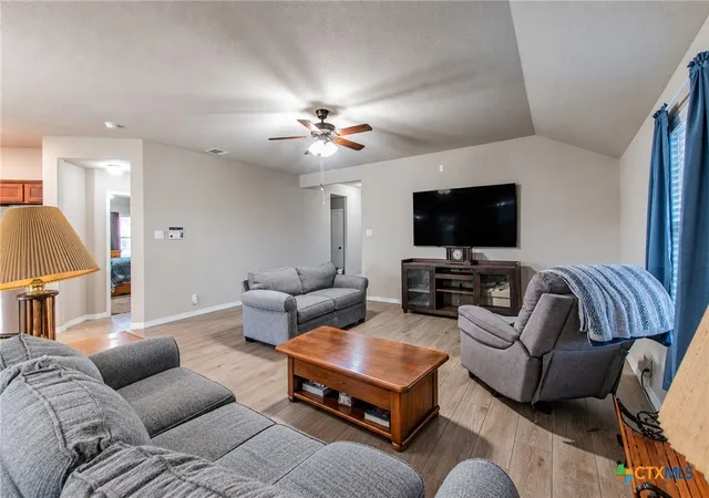 Photo 4 of Single family home for sale at 4102 Molly Dyer Dr, Killeen, TX 76549 | MLS# 626329 | Listing updated on 2026-10-07