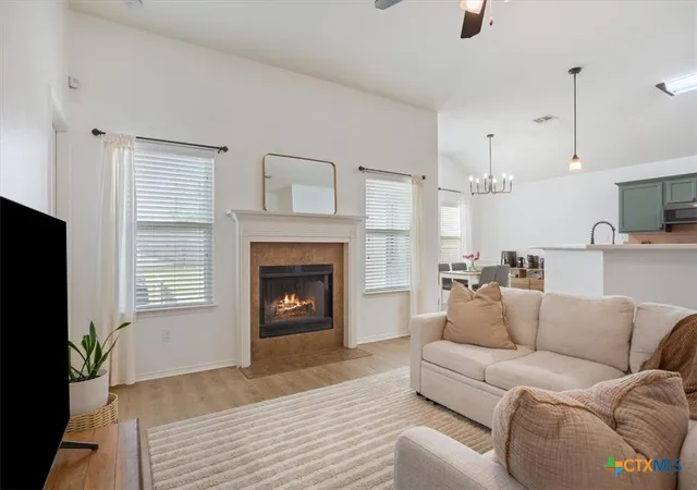 Photo 3 of Single family home for sale at 322 Emerald Ridge Dr, Temple, TX 76502 | MLS# 626260 | Listing updated on 2026-10-07