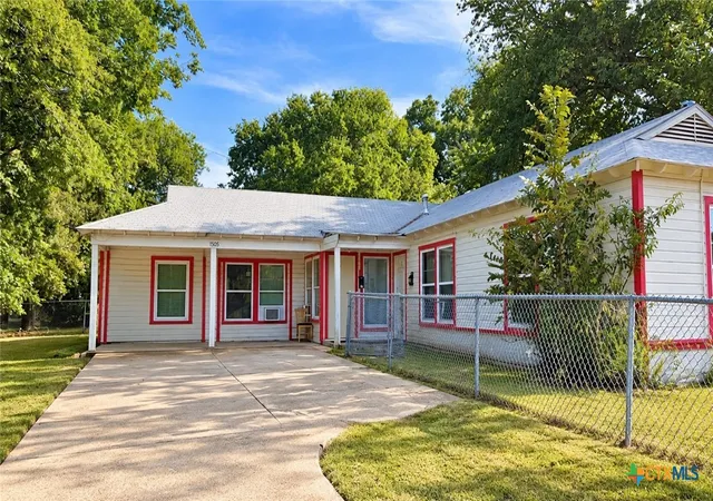 Photo 1 of Multi family home for sale at 1505 Alamo Ave, Killeen, TX 76541 | MLS# 626291 | Listing updated on 2026-09-26