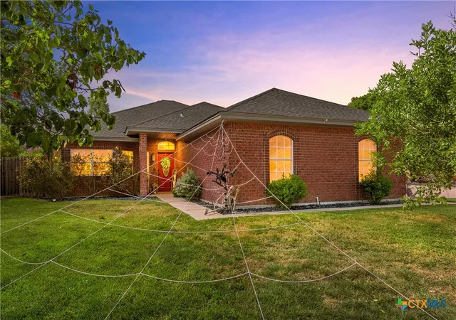 Photo 1 of Single family home for sale at 1906 Jaguar Cir, Harker Heights, TX 76548 | MLS# 626349 | Listing updated on 2026-10-06