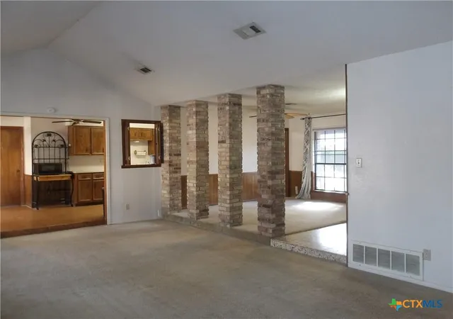 Photo 2 of Single family home for sale at 107 Suzanne Ln, Harker Heights, TX 76548 | MLS# 626382 | Listing updated on 2026-09-27