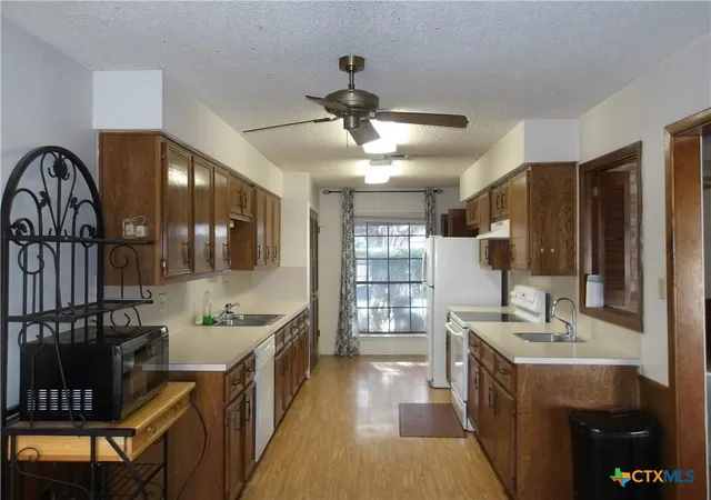 Photo 3 of Single family home for sale at 107 Suzanne Ln, Harker Heights, TX 76548 | MLS# 626382 | Listing updated on 2026-09-27