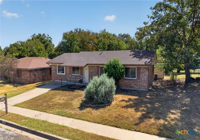 Photo 4 of Single family home for sale at 801 S 23rd Street, Copperas Cove, TX 76522 | MLS# 626058 | Listing updated on 2026-09-29