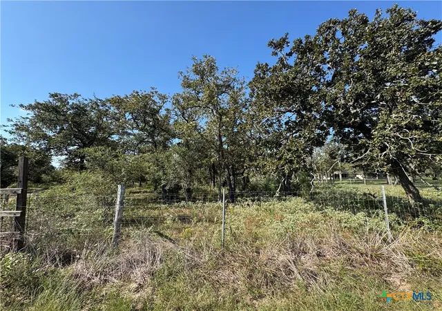 Photo 1 of Land for sale at 379 Sulphur Crk Ests Rd, Goliad, TX 77963 | MLS# 626379 | Listing updated on 2026-09-28