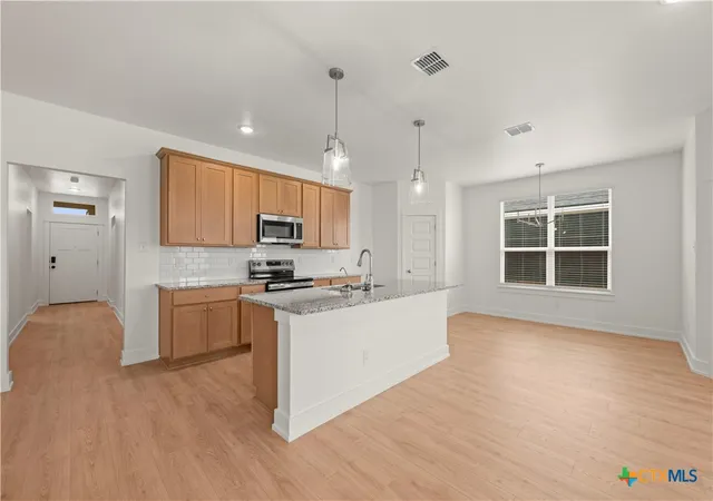 Photo 3 of Single family home for sale at 8709 Ponderosa Pine Rd, Temple, TX 76502 | MLS# 625483 | Listing updated on 2026-10-06