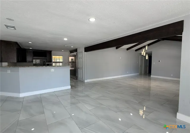 Photo 2 of Single family home for sale at 189 Woodland Trl, Belton, TX 76513 | MLS# 626337 | Listing updated on 2026-09-28
