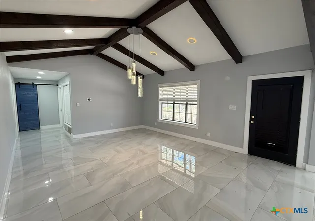 Photo 3 of Single family home for sale at 189 Woodland Trl, Belton, TX 76513 | MLS# 626337 | Listing updated on 2026-09-28