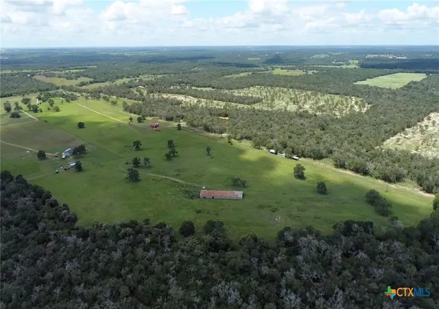 Photo 4 of House for sale at 2901 Mule Crk Rd, Harwood, TX 78632 | MLS# 626419 | Listing updated on 2026-09-28
