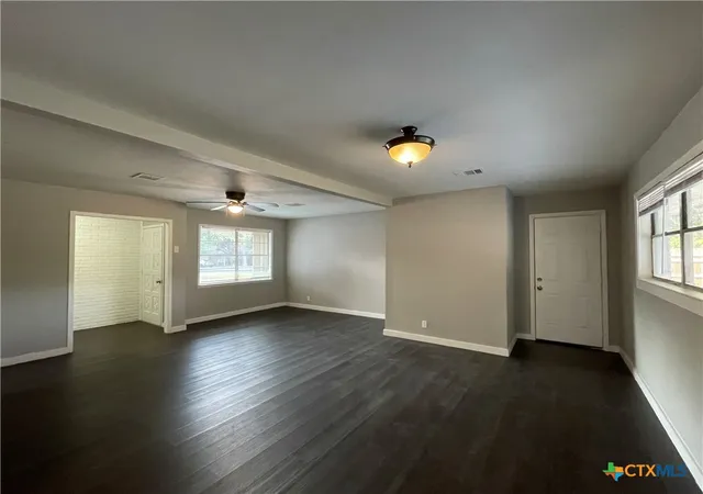 Photo 3 of Single family home for sale at 3310 Oakdale Dr, Temple, TX 76502 | MLS# 626274 | Listing updated on 2026-09-28