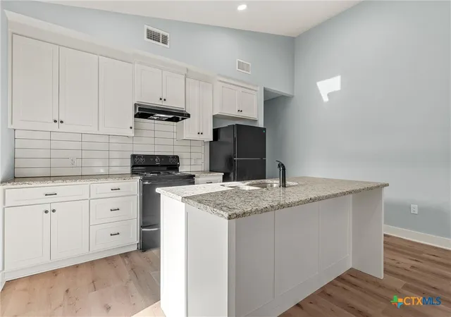 Photo 4 of House for sale at 711 4th Street, Eddy, TX 76524 | MLS# 626464 | Listing updated on 2026-09-29