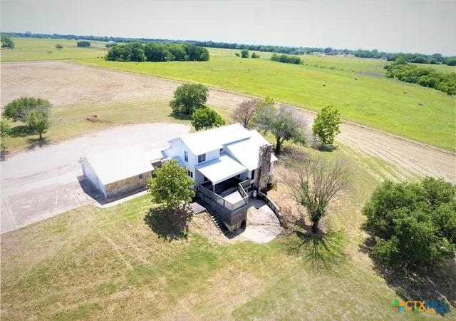 Photo 2 of Single family home for sale at 525 Teague Dr, Moody, TX 76557 | MLS# 626357 | Listing updated on 2026-10-01