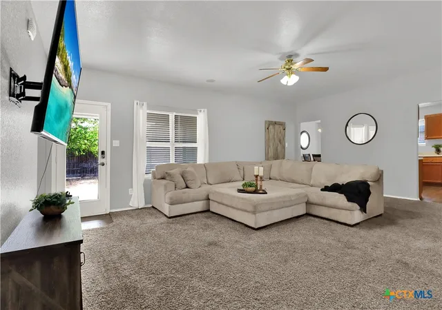 Photo 4 of Single family home for sale at 1007 E Avenue S, Belton, TX 76513 | MLS# 626014 | Listing updated on 2026-09-29
