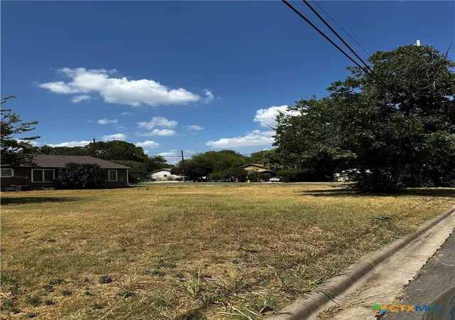 Photo 2 of Land for sale at 711 Henderson St, Killeen, TX 76541 | MLS# 626147 | Listing updated on 2026-10-03