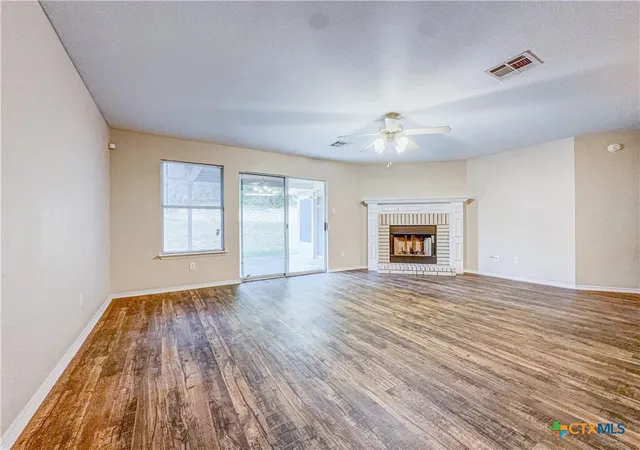 Photo 3 of Single family home for sale at 201 Tepee Dr, Harker Heights, TX 76548 | MLS# 626487 | Listing updated on 2026-09-29