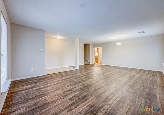 Photo 4 of Single family home for sale at 201 Tepee Dr, Harker Heights, TX 76548 | MLS# 626487 | Listing updated on 2026-09-29