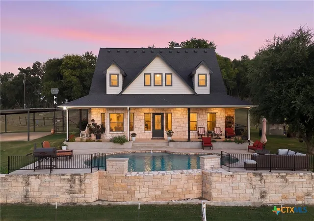 Single family home for sale at 606 Harding Ln, Moody, TX 76557 | MLS# 626469