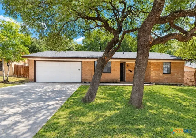 Photo 2 of Single family home for sale at 1414 Janet Ln, Copperas Cove, TX 76522 | MLS# 626271 | Listing updated on 2026-09-30