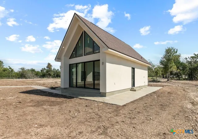 Photo 3 of Single family home for sale at 122 Stella Cherry Ct, Fredericksburg, TX 78624 | MLS# 626479 | Listing updated on 2026-09-29