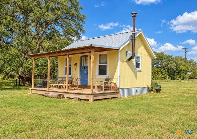 Photo 3 of House for sale at 2491 E Fannin Goliad, Goliad, TX 77963 | MLS# 626573 | Listing updated on 2026-09-30