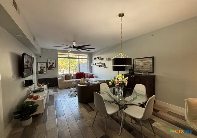 Photo 3 of Condo for sale at 54 Rainey St, Austin, TX 78701 | MLS# 626582 | Listing updated on 2026-10-07