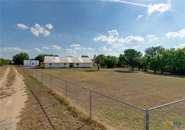 Photo 2 of Single family home for sale at 1209 White Cedar Trl, Killeen, TX 76542 | MLS# 626493 | Listing updated on 2026-10-05