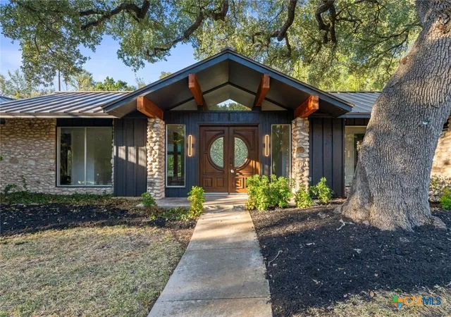 Photo 1 of Single family home for sale at 2601 Pecan Dr, Temple, TX 76502 | MLS# 626509 | Listing updated on 2026-10-01