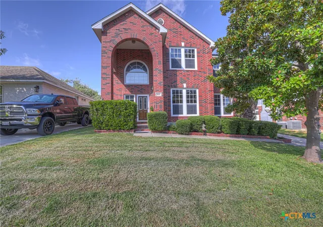 Photo 2 of Single family home for sale at 1611 Springhouse St, San Antonio, TX 78251 | MLS# 624801 | Listing updated on 2026-09-30
