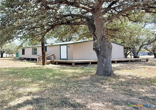 Photo 3 of Manufactured home for sale at 201 Sandra Ln, Victoria, TX 77905 | MLS# 626614 | Listing updated on 2026-10-07