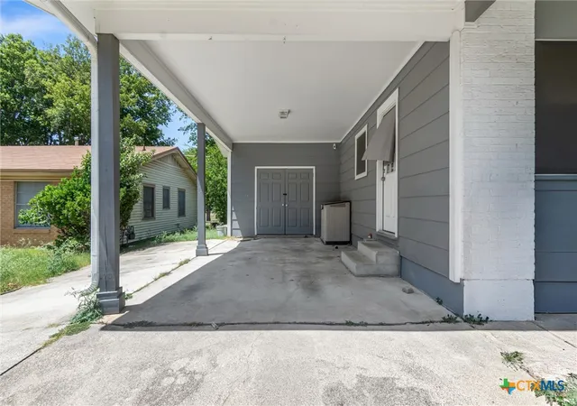 Photo 3 of Single family home for sale at 714 W Avenue, Copperas Cove, TX 76522 | MLS# 626364 | Listing updated on 2026-09-30