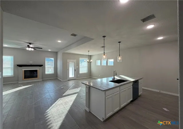 Photo 2 of Single family home for sale at 2541 Cedar Glen Dr, Belton, TX 76513 | MLS# 626570 | Listing updated on 2026-10-06