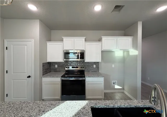 Photo 4 of Single family home for sale at 2541 Cedar Glen Dr, Belton, TX 76513 | MLS# 626570 | Listing updated on 2026-10-06