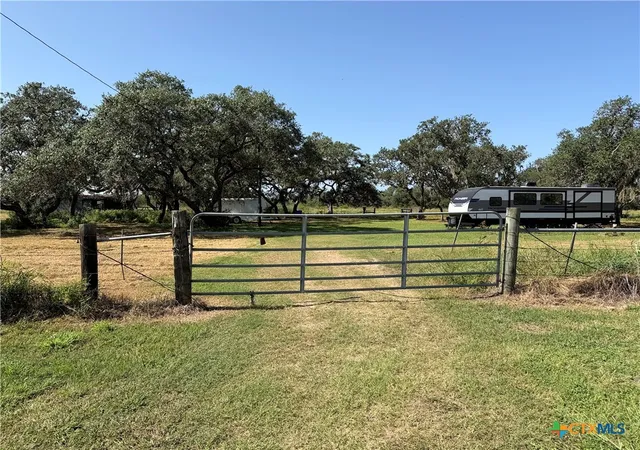 Photo 1 of Land for sale at 209 Korth Ln, Goliad, TX 77963 | MLS# 626644 | Listing updated on 2026-10-02