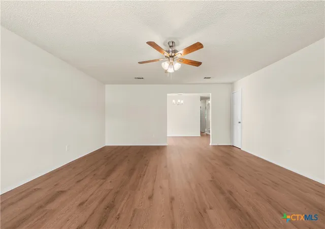 Photo 2 of Single family home for sale at 2805 Benchmark Trl, Killeen, TX 76543 | MLS# 626643 | Listing updated on 2026-09-30