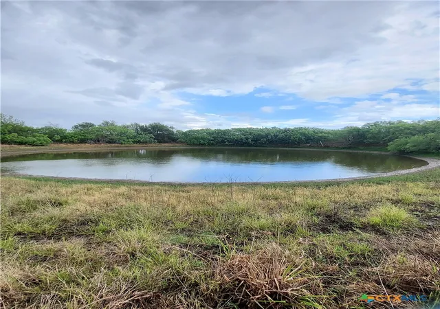 Land for sale at 1060 Fox Ln, Lockhart, TX 78644 | MLS# 626669