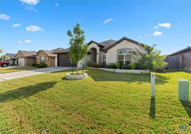 Photo 2 of Single family home for sale at 2014 Rustic Manor Dr, Temple, TX 76502 | MLS# 626626 | Listing updated on 2026-10-01