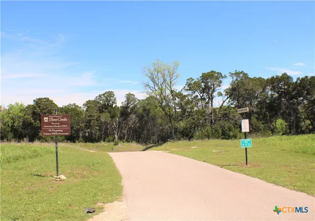 Photo 4 of Single family home for sale at 5246 Lassen Ln, Belton, TX 76513 | MLS# 624880 | Listing updated on 2026-10-01