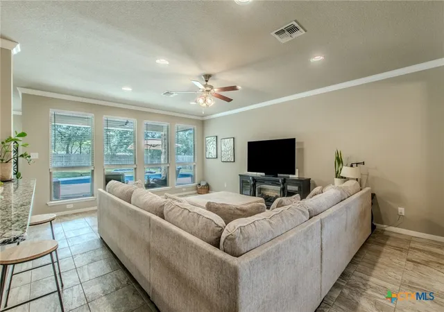 Photo 3 of Single family home for sale at 206 Lasata Ln, Belton, TX 76513 | MLS# 626418 | Listing updated on 2026-10-05