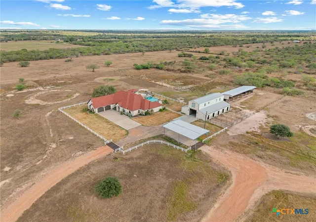 Photo 2 of Single family home for sale at 6903 Fm 236, Victoria, TX 77905 | MLS# 626713 | Listing updated on 2026-10-02