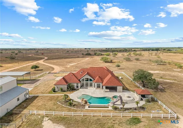 Photo 3 of Single family home for sale at 6903 Fm 236, Victoria, TX 77905 | MLS# 626713 | Listing updated on 2026-10-02